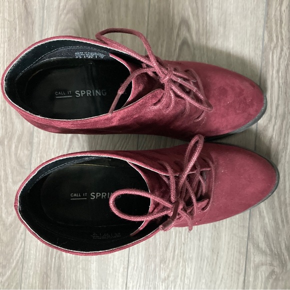 Red/Wine Suede Heeled Booties - Picture 4 of 7